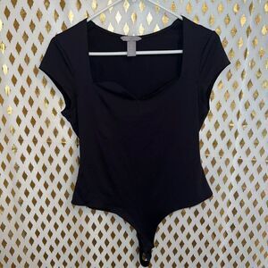 H&M sweetheart neckline thong bodysuit black body suit size M
